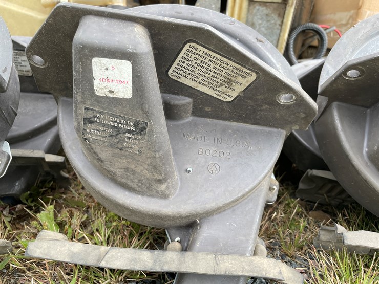 kinze-2300-image-52