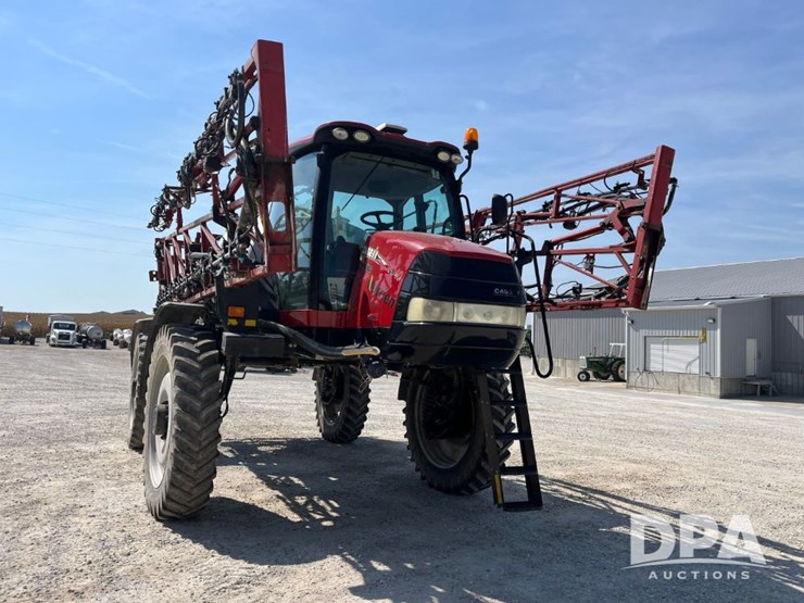 2016-case-ih-patriot-3340-image-18