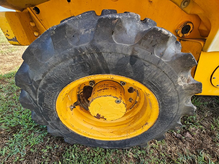2001-jcb-520-image-61