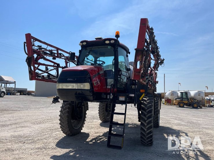 2016-case-ih-patriot-3340-image-16