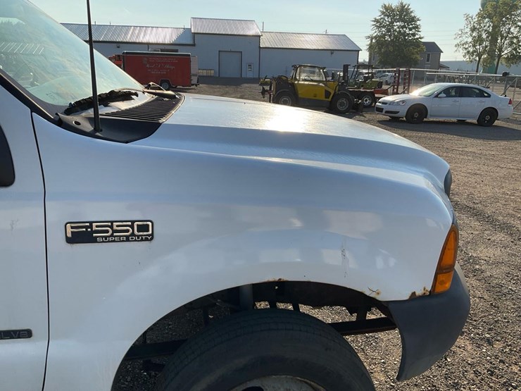 1999-ford-f550-image-42