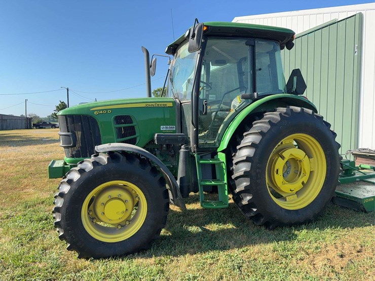 2011-john-deere-d-image-5