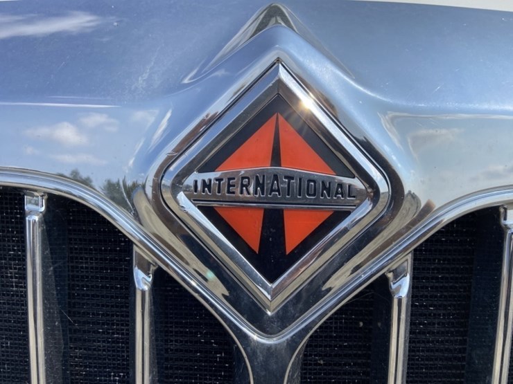 2010-international-prostar-image-9