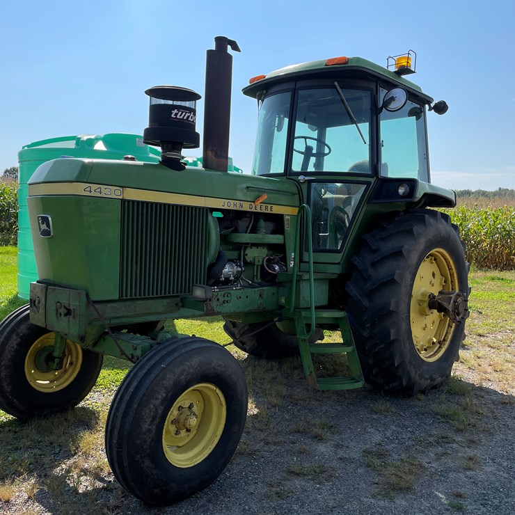 JOHN DEERE 4430