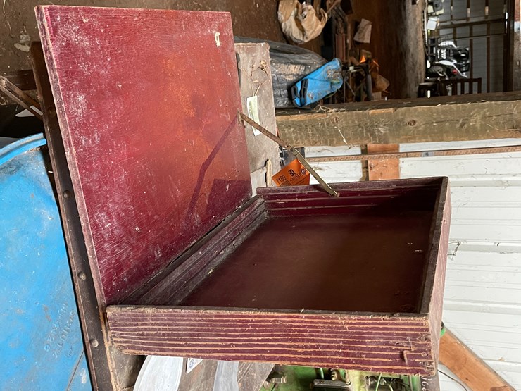 #7180-•-wall-mount-wooden-box-image-4