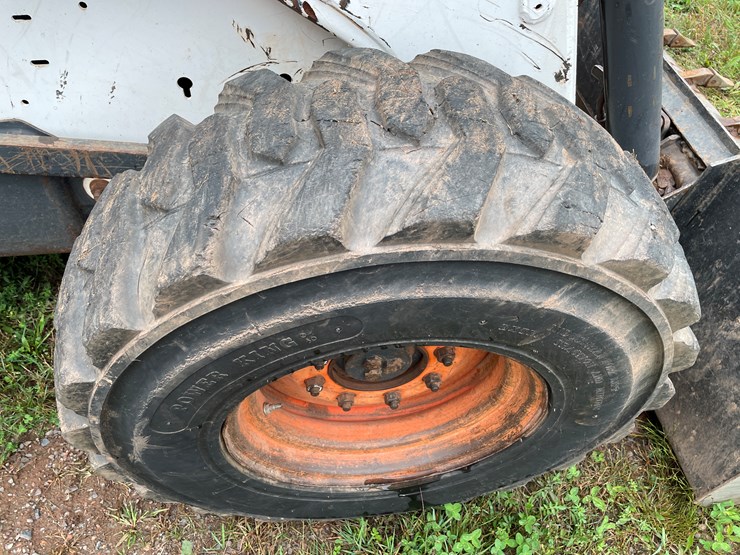 2001-bobcat-873-image-32