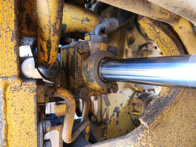 caterpillar-980b-image-47