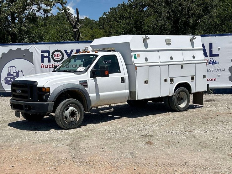 2008-ford-f550-image-1