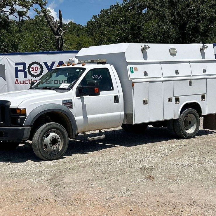 2008 FORD F550