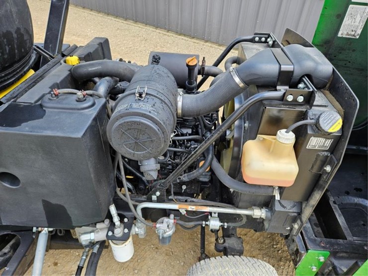 john-deere-1600-image-14