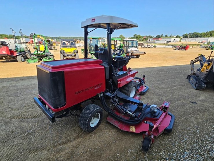 2015-toro-groundsmaster-4000d-image-6