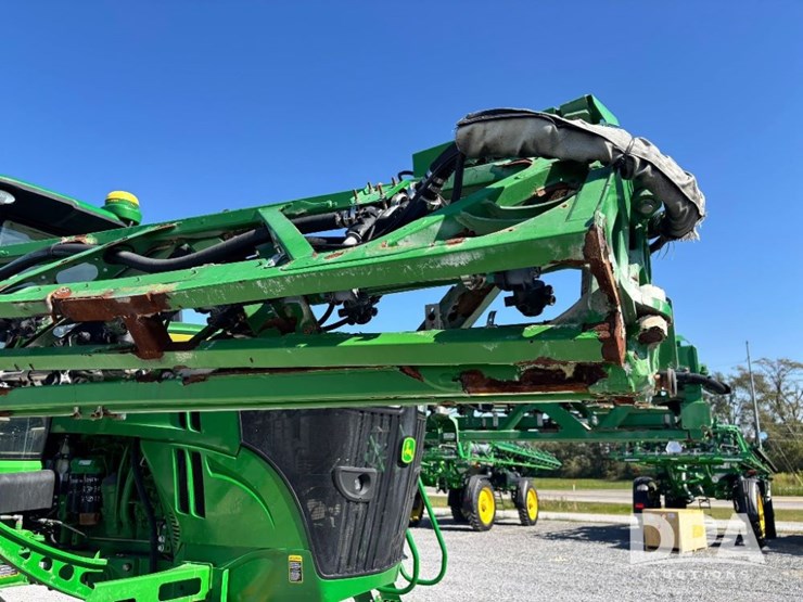 2017-john-deere-r4038-image-119