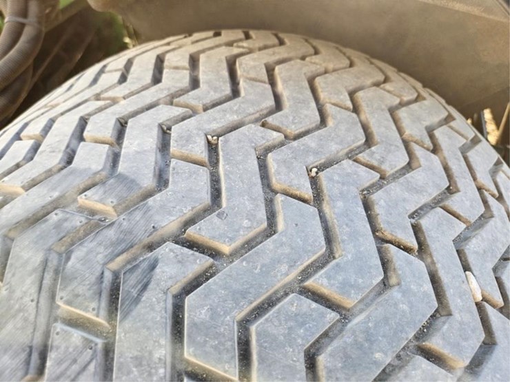 john-deere-3225c-image-35