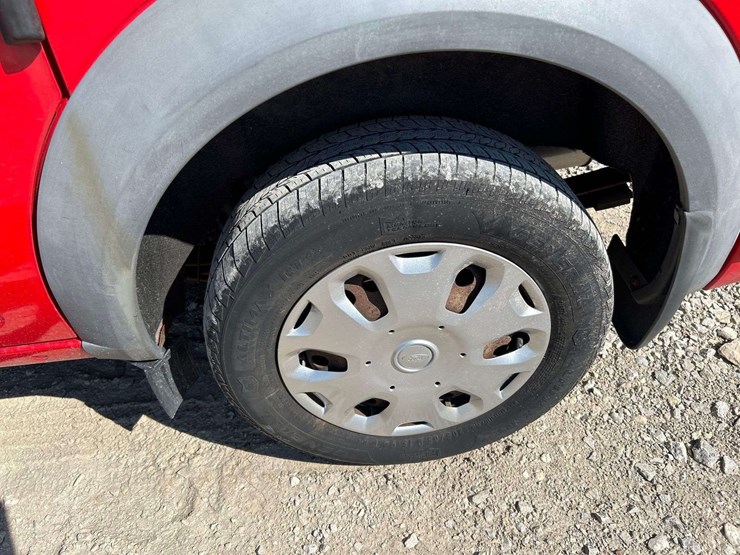 2013-ford-transit-connect-image-22