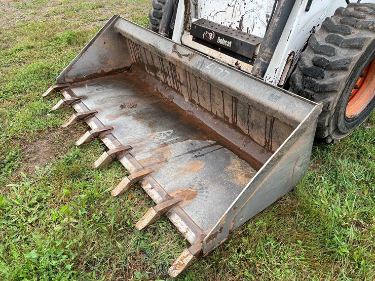 2001-bobcat-873-image-9