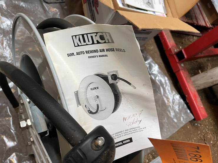 #7186-•-klutch-50'-auto-rewind-air-hose-reel-image-2