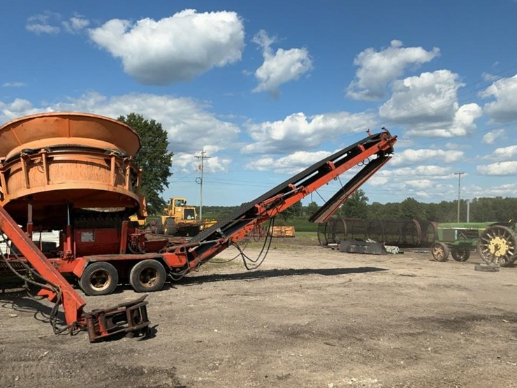 john-deere-12-image-3