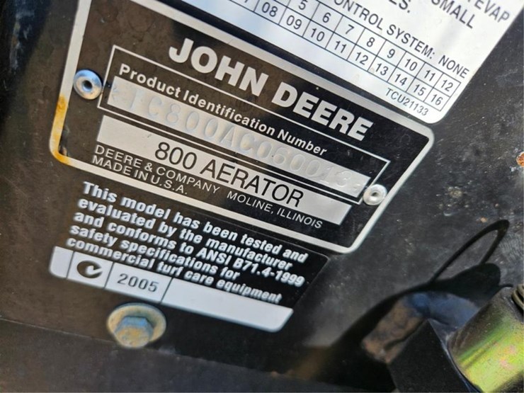 john-deere-800-image-29