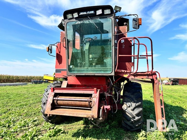 case-ih-1680-image-18