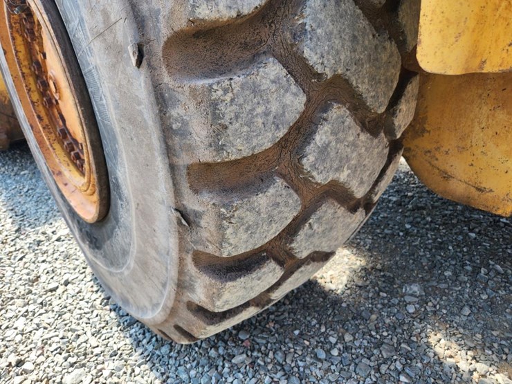 caterpillar-980b-image-75