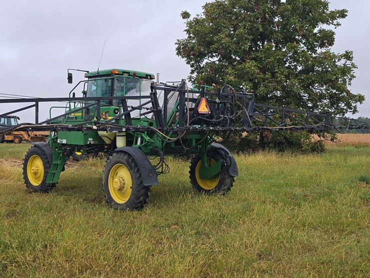 2000-john-deere-4700-image-41
