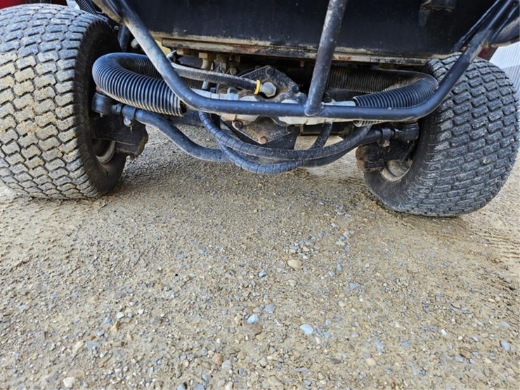 2015-toro-groundsmaster-4000d-image-34