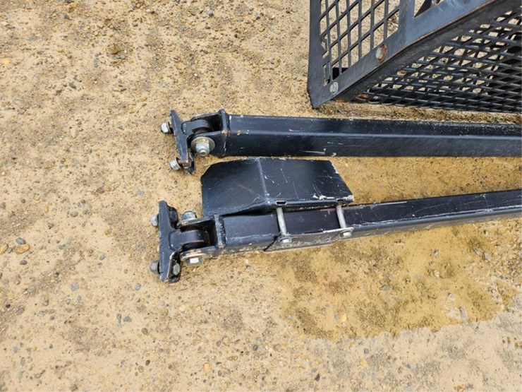 john-deere-5.5-image-10