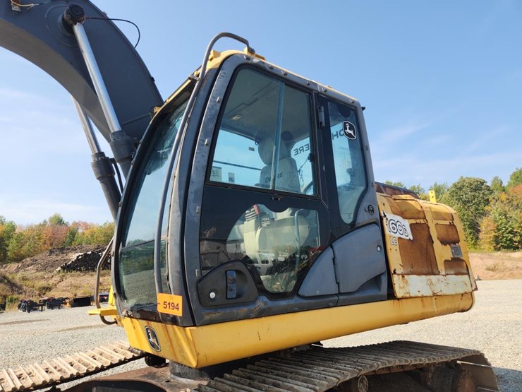 deere-160g-lc-image-24