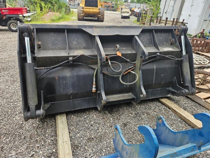 caterpillar-it18f-image-4