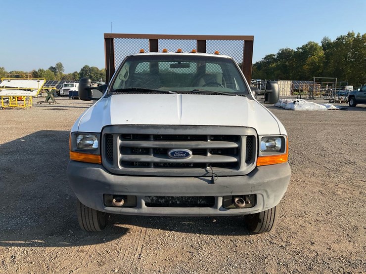 1999-ford-f550-image-8