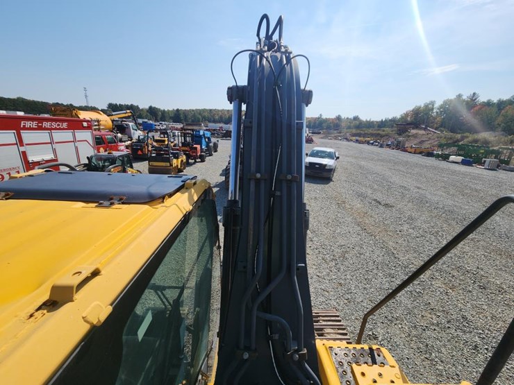 deere-160g-lc-image-41