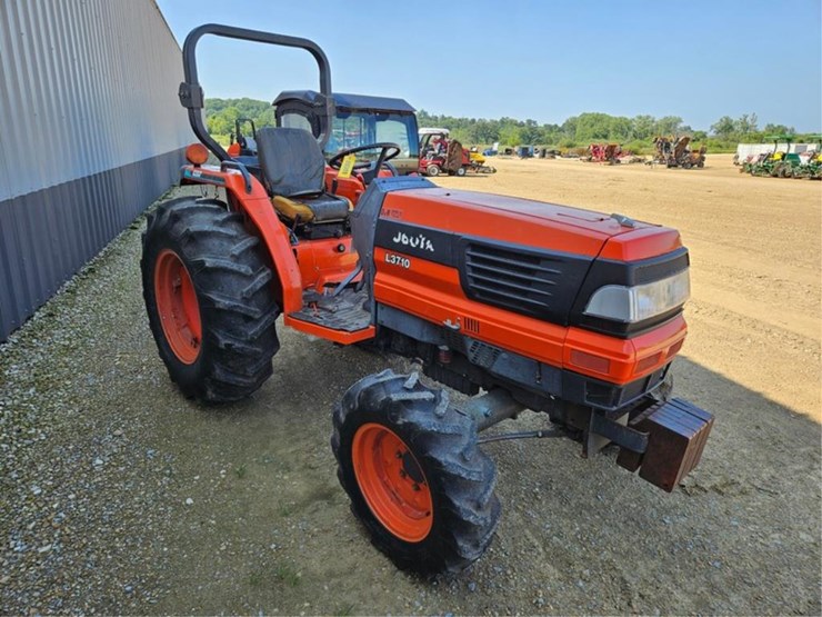kubota-l3710-image-7