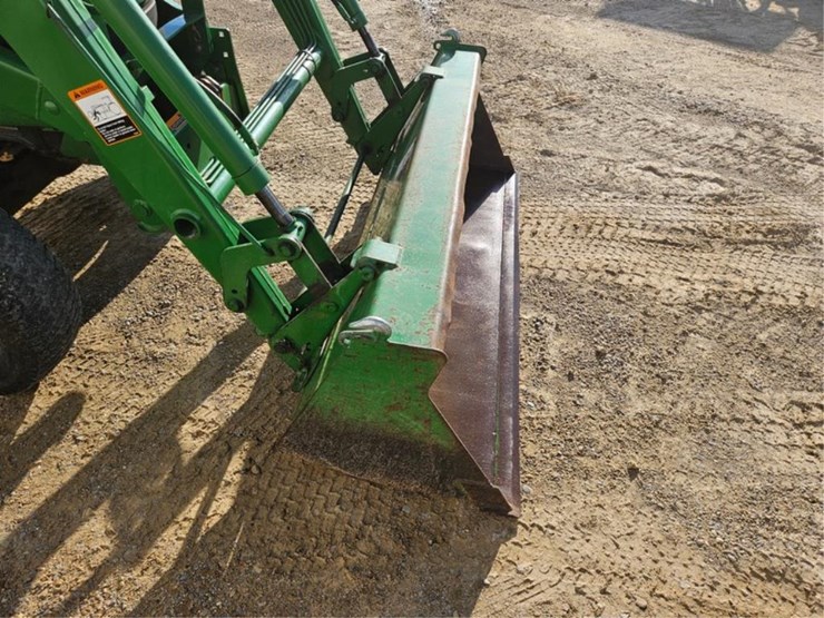 2000-john-deere-4400-image-14