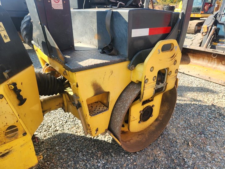 2011-bomag-bw138ad-image-11
