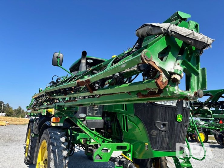2017-john-deere-r4038-image-120