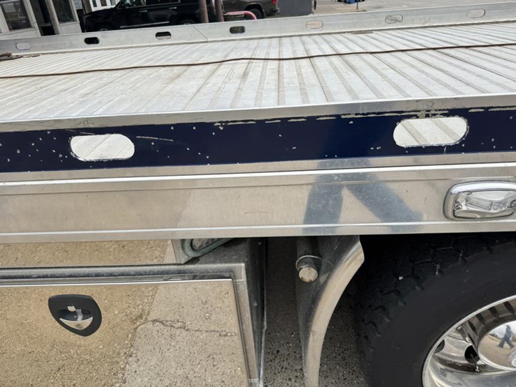 2019-kenworth-t270-image-42
