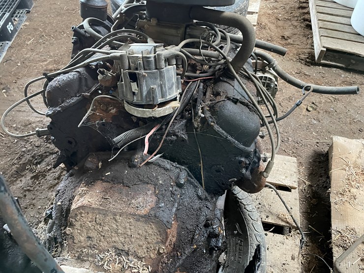 #7152-•-engine-and-transmission-image-17