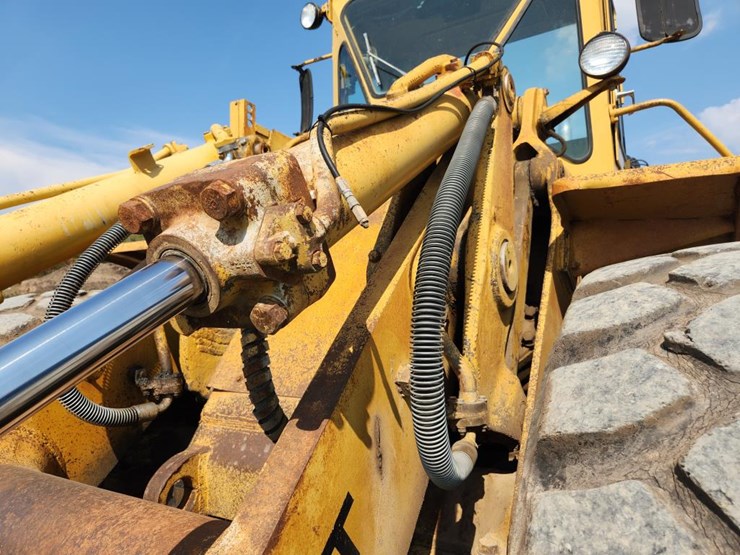 caterpillar-980b-image-28