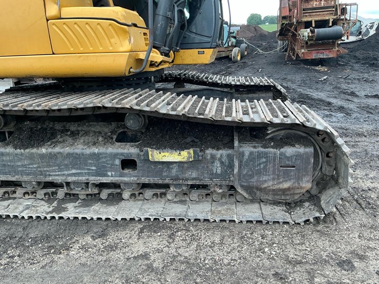 2007-john-deere-270-image-35