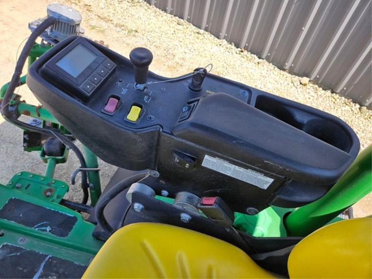 john-deere-7500-image-23