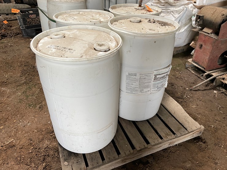 #7154-•-(4)-30-gallon-plastic-drums-image-7
