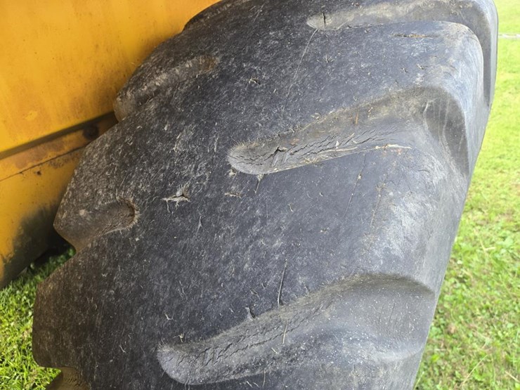 massey-ferguson-55c-image-45
