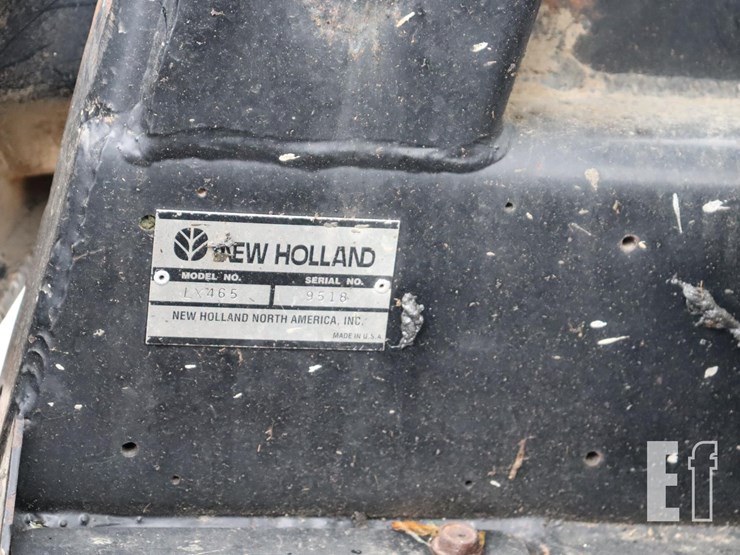 new-holland-l465-image-13