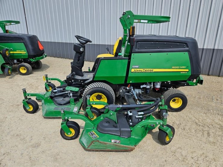 john-deere-1600-turbo-image-3