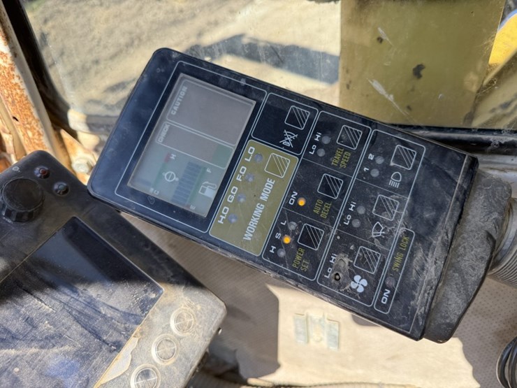 komatsu-pc300-lc-5-image-57