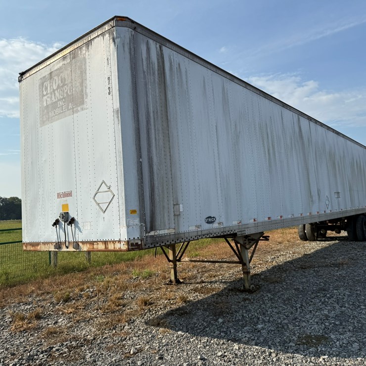 2019 STRICK TRAILER