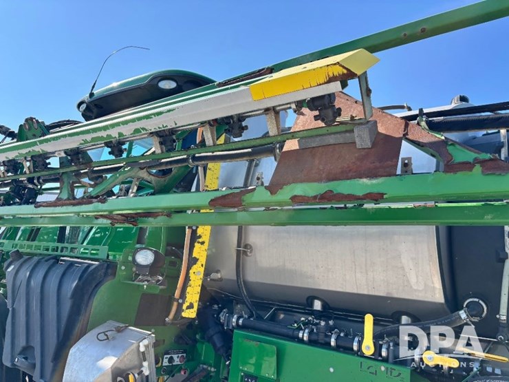 2014-john-deere-r4038-image-100