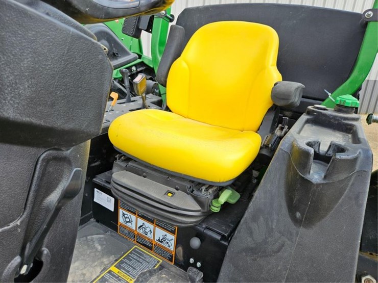 john-deere-1600-turbo-image-33