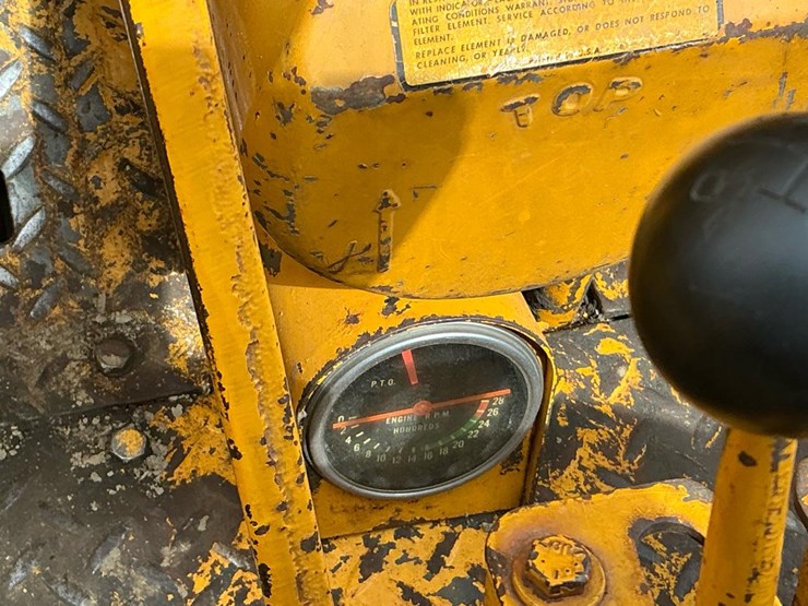 1970-john-deere-350-image-43