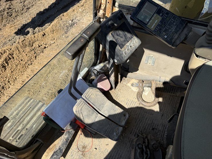 komatsu-pc300-lc-5-image-51